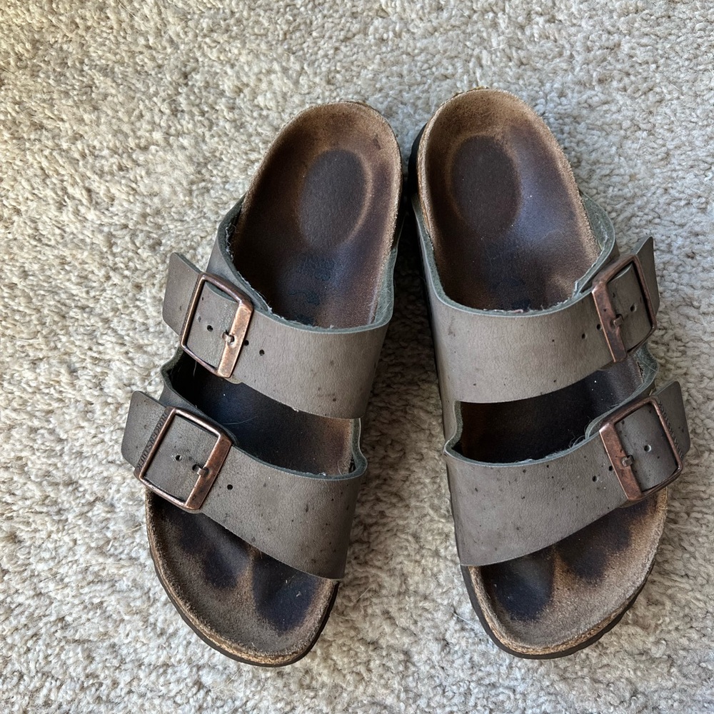 Birkenstocks size 38 green